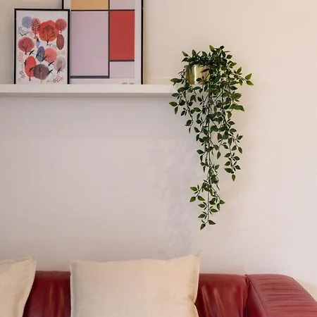 Center - Superb Studio Ideally Located! * Lille